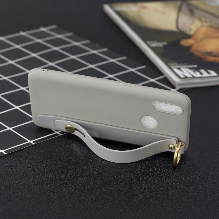 Shockproof Solid Color TPU Case with Wristband For Huawei P Smart (2019)