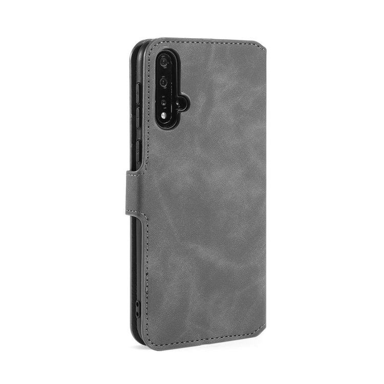 DG.MING Retro Oil Side Horizontal Flip Case with Holder & Card Slots & Wallet for Huawei Nova 5 / Nova 5 Pro