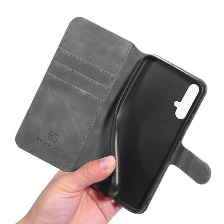 DG.MING Retro Oil Side Horizontal Flip Case with Holder & Card Slots & Wallet for Huawei Nova 5 / Nova 5 Pro