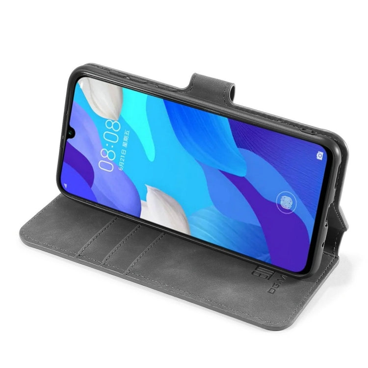 DG.MING Retro Oil Side Horizontal Flip Case with Holder & Card Slots & Wallet for Huawei Nova 5 / Nova 5 Pro