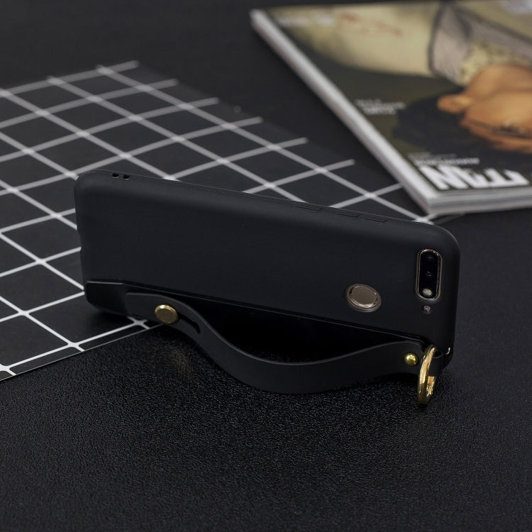 Shockproof Solid Color TPU Case with Wristband For Huawei P Smart (Enjoy 7S)