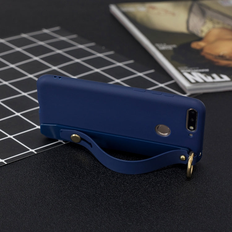 Shockproof Solid Color TPU Case with Wristband For Huawei P Smart (Enjoy 7S)