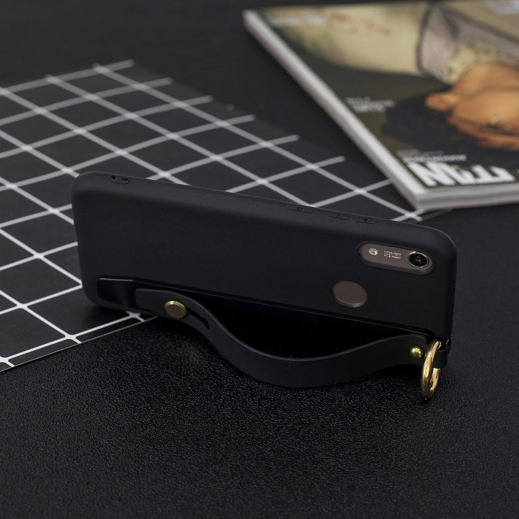 Shockproof Solid Color TPU Case with Wristband For Huawei P20 Lite