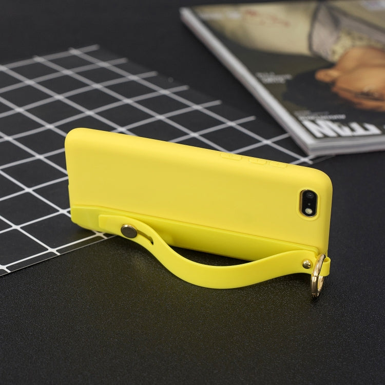 Shockproof Solid Color TPU Case with Wristband For Huawei Y5 Prime (2018)