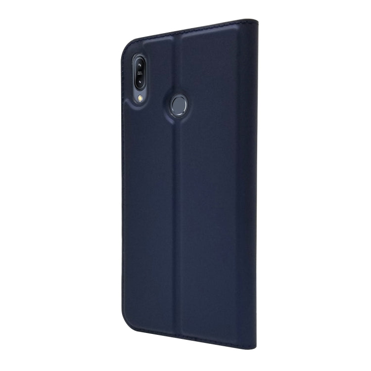 Electric Pressed Plain Texture Ultra-thin Magnetic Suction TPU + PU Leather Case with Holder & Card Slot For ASUS Zenfone Max (M2) ZB633KL