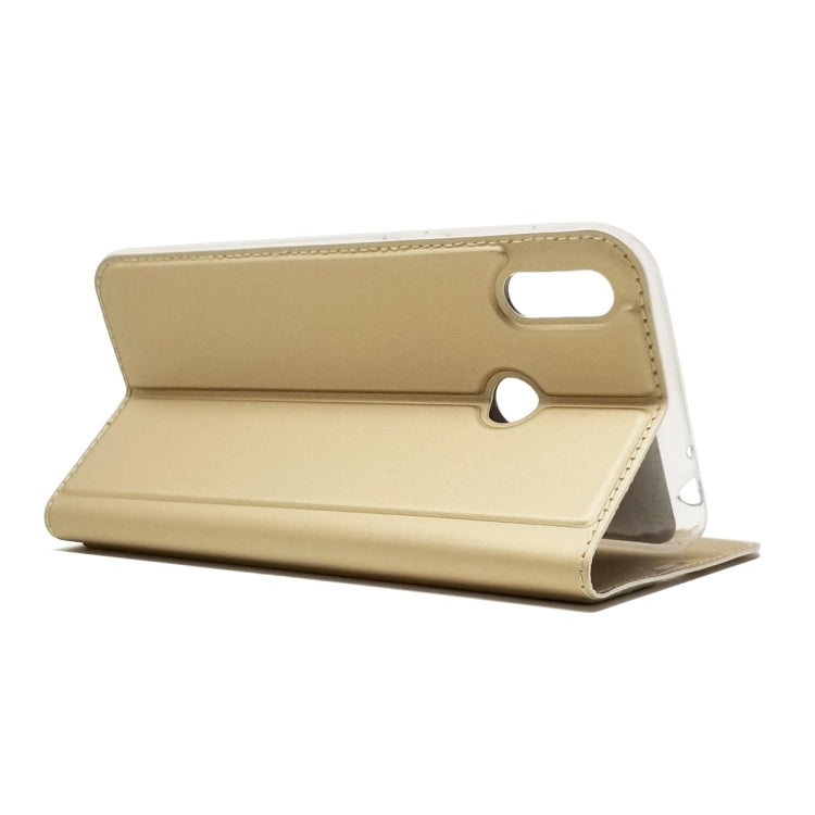 Electric Pressed Plain Texture Ultra-thin Magnetic Suction TPU + PU Leather Case with Holder & Card Slot For ASUS Zenfone Max (M2) ZB633KL