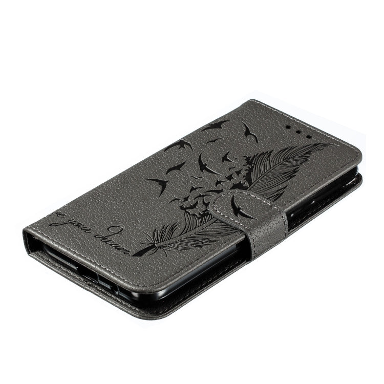 Feather Pattern Litchi Texture Horizontal Flip Leather Case with Wallet & Holder & Card Slots For Motorola Moto E6