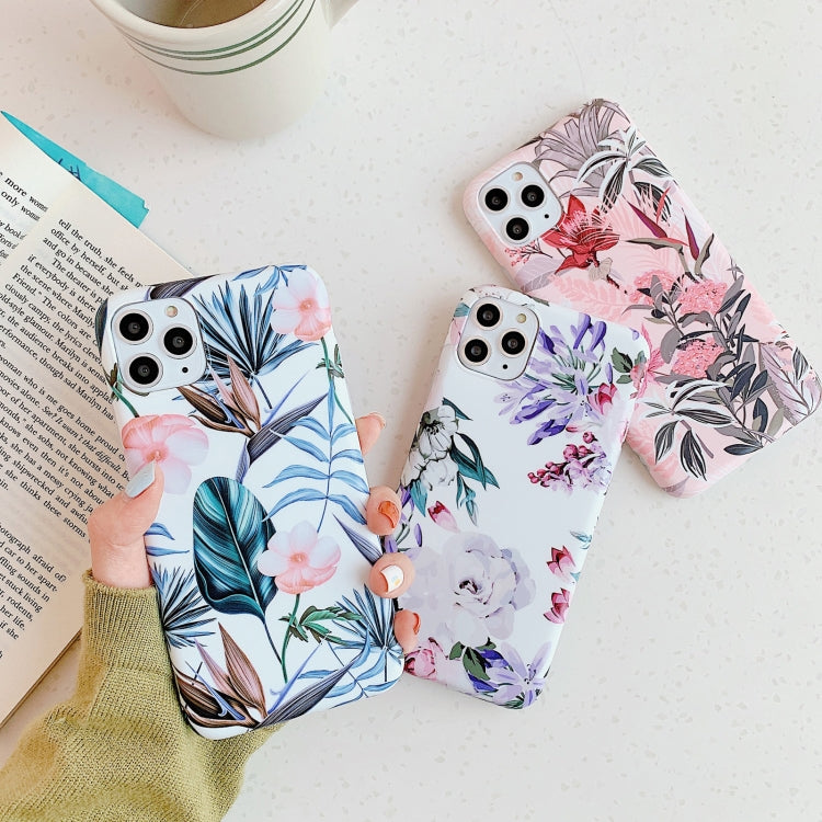 For iPhone 11 Plantain Flower Leaves Series Pattern Shockproof Protective Case