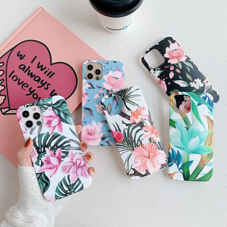 For iPhone 12 / 12 Pro Plantain Flower Leaves Series Pattern Shockproof Protective Case