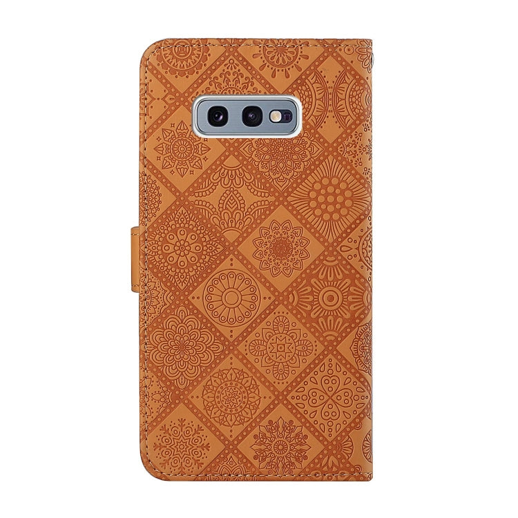 For Samsung Galaxy S10e Ethnic Style Embossed Pattern Horizontal Flip Leather Case with Holder & Card Slots & Wallet & Lanyard