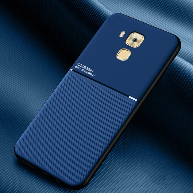 For Huawei Maimang 5 Classic Tilt Strip Grain Magnetic Shockproof PC + TPU Case