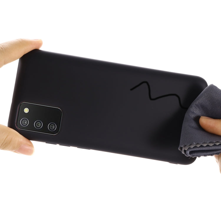 For Samsung Galaxy A02s (US Version) Pure Color Liquid Silicone Shockproof Full Coverage Case