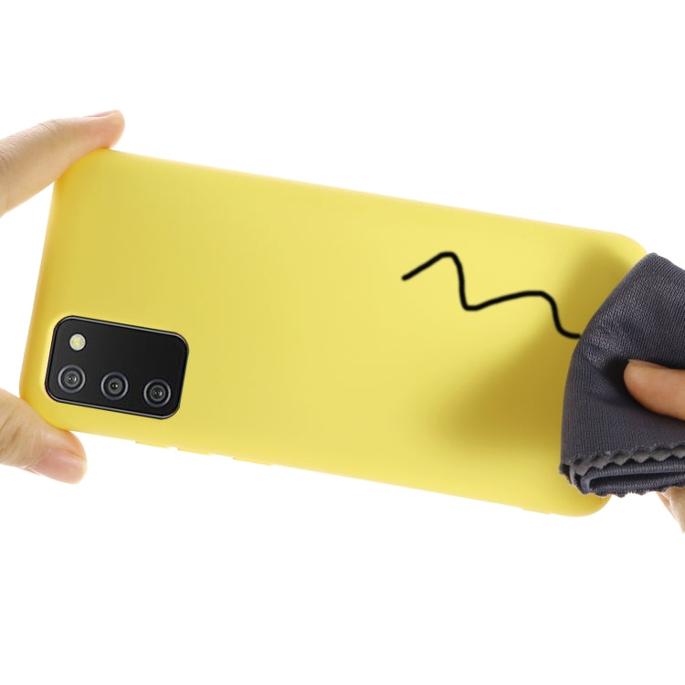 For Samsung Galaxy A02s (EU Version) Pure Color Liquid Silicone Shockproof Full Coverage Case
