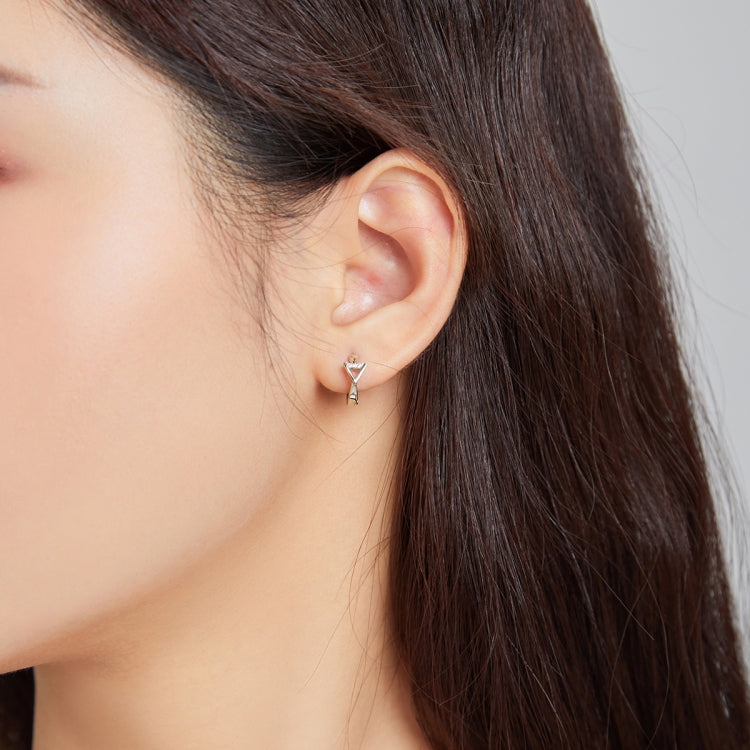 S925 Sterling Silver Silver Triangle Ear Buckle Women Earrings