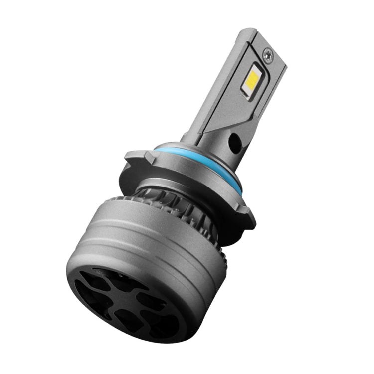P1 HB4 / 9006 2 PCS DC9-36V / 30W / 6000K / 10000LM IP68 Waterproof Car LED Headlight(Cold White Light)