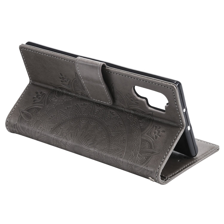 For Samsung Galaxy Note10 Plus Totem Flower Embossed Horizontal Flip TPU + PU Leather Case with Holder & Card Slots & Wallet
