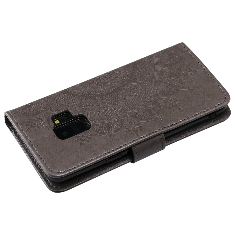 For Samsung Galaxy S9 Totem Flower Embossed Horizontal Flip TPU + PU Leather Case with Holder & Card Slots & Wallet