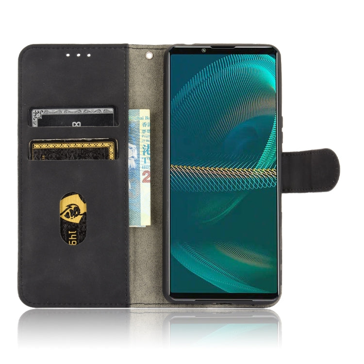 For Sony Xperia 5 III Solid Color Skin Feel Magnetic Buckle Horizontal Flip Calf Texture PU Leather Case with Holder & Card Slots & Wallet