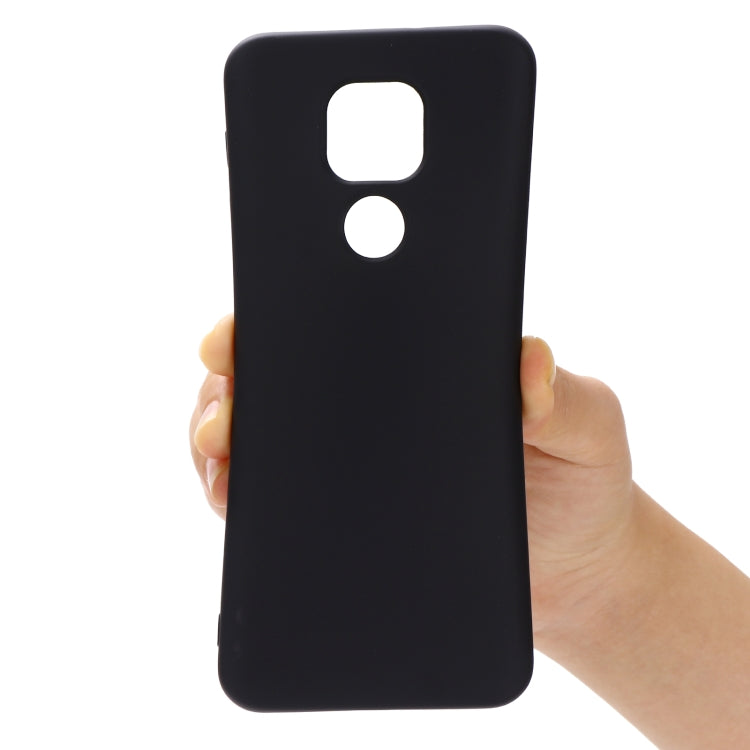 For Motorola Moto G Play (2021) Pure Color Liquid Silicone Shockproof Full Coverage Case