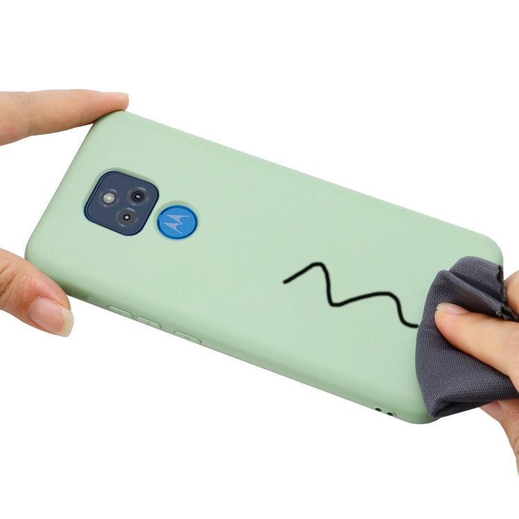 For Motorola Moto G Play (2021) Pure Color Liquid Silicone Shockproof Full Coverage Case