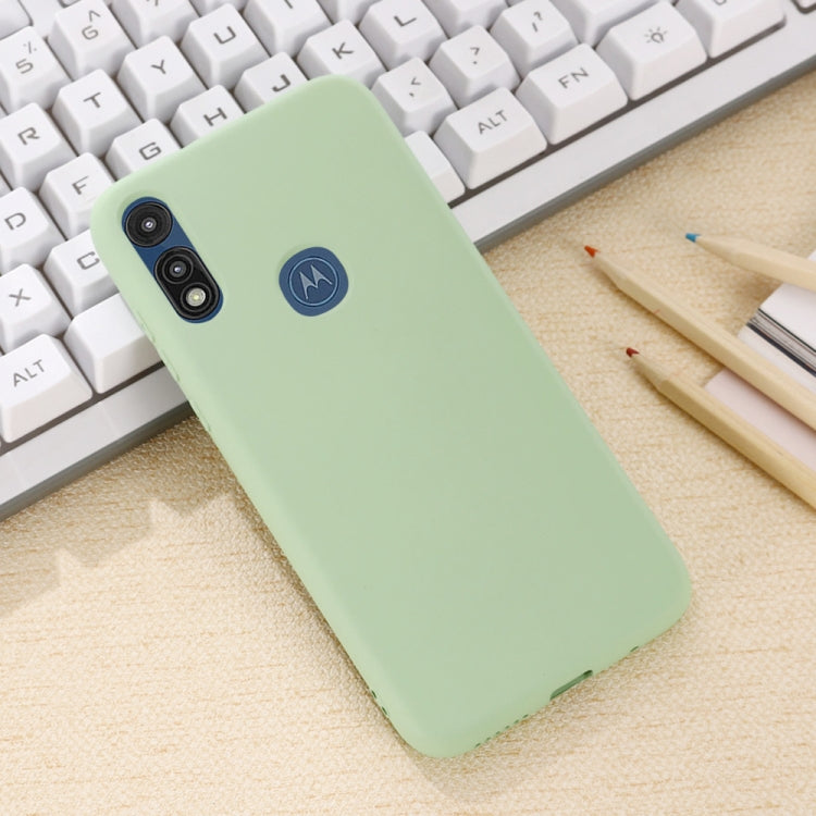 For Motorola Moto E 2020 Solid Color Liquid Silicone Dropproof Full Coverage Protective Case