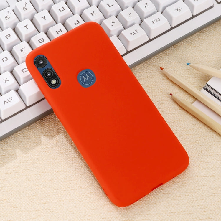 For Motorola Moto E 2020 Solid Color Liquid Silicone Dropproof Full Coverage Protective Case