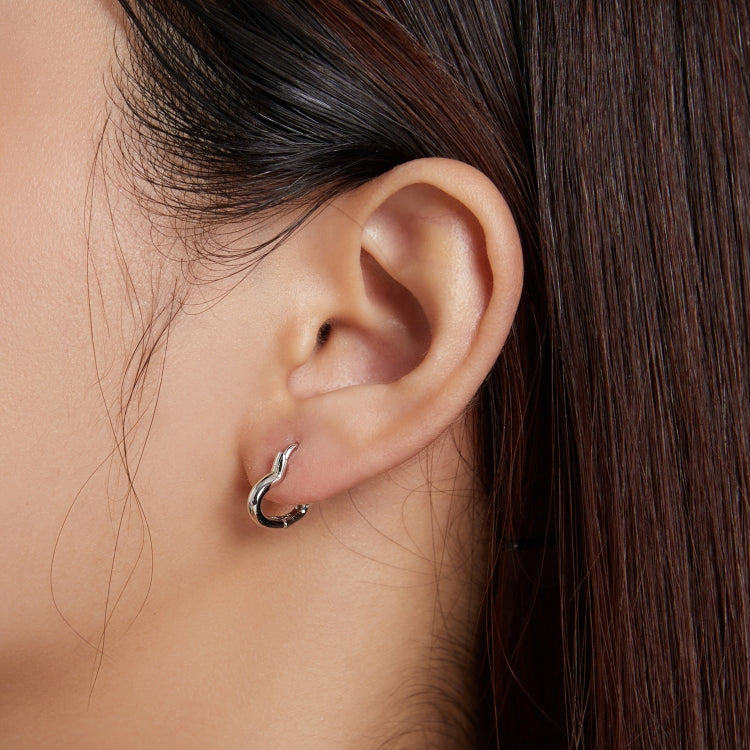 S925 Sterling Silver Heart-shaped Hollow Ear Stud Women Earrings