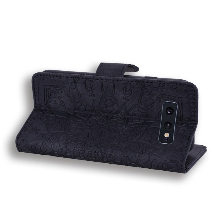 For Galaxy S10e Calf Pattern Diamond Mandala Double Folding Design Embossed Leather Case with Wallet & Holder & Card Slots