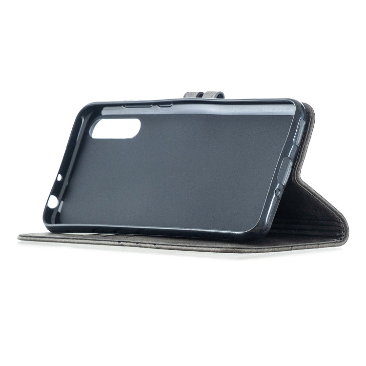 For Huawei P Smart S / Y8p Stitching Style 2-Color Cow Texture Horizontal Flip PU Leather Case with Holder & Card Slot & Lanyard