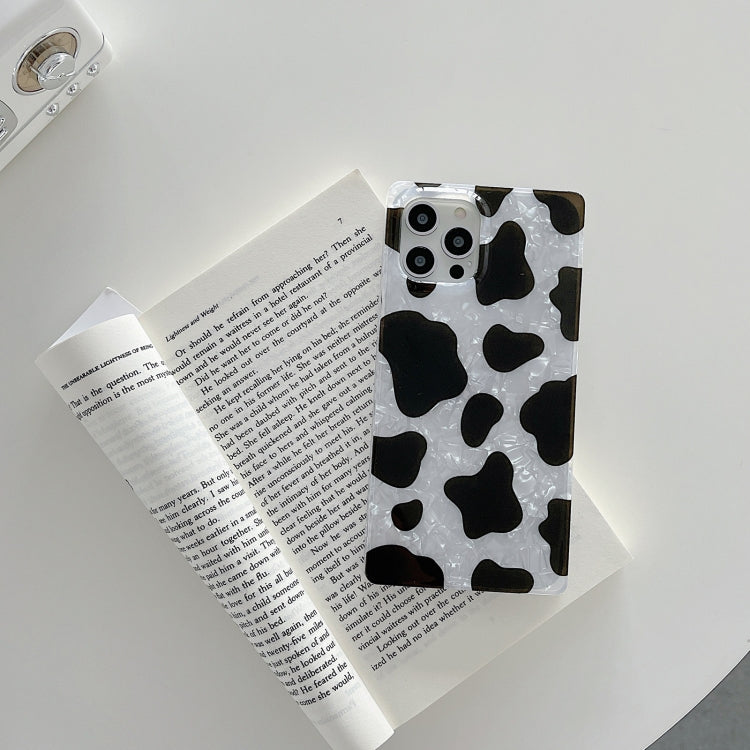 For iPhone 12 / 12 Pro Shockproof Shell Pattern Square Protective Case