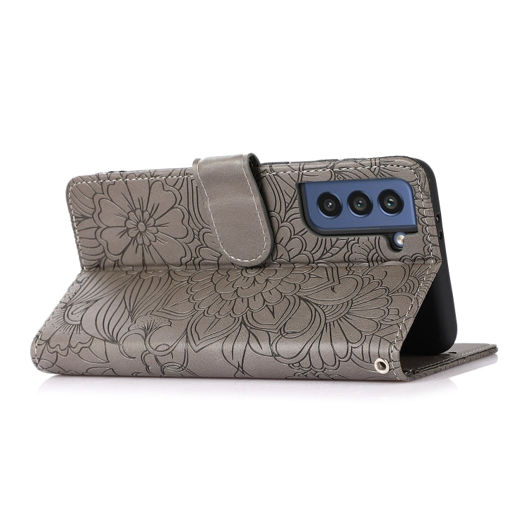 For Samsung Galaxy S21 FE Skin Feel Embossed Sunflower Horizontal Flip Leather Case with Holder & Card Slots & Wallet & Lanyard