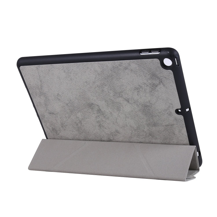 For iPad 10.2 2021 / 2020 / 2019 / iPad 10.2 2020 Silk Texture Horizontal Deformation Flip Leather Case with Holder & Pen Slot