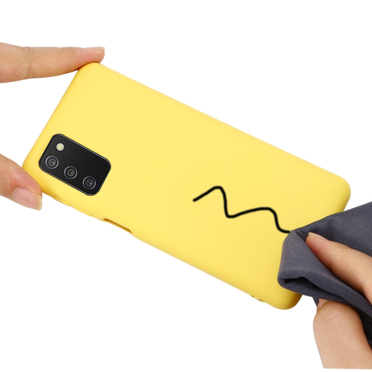 For Samsung Galaxy A03s (166.59mm) Pure Color Liquid Silicone Shockproof Full Coverage Case