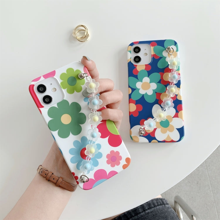 For iPhone 11 Pro Max Flower Pattern TPU Shockproof Protective Case with Flower Beads Wrist Bracelet Chain