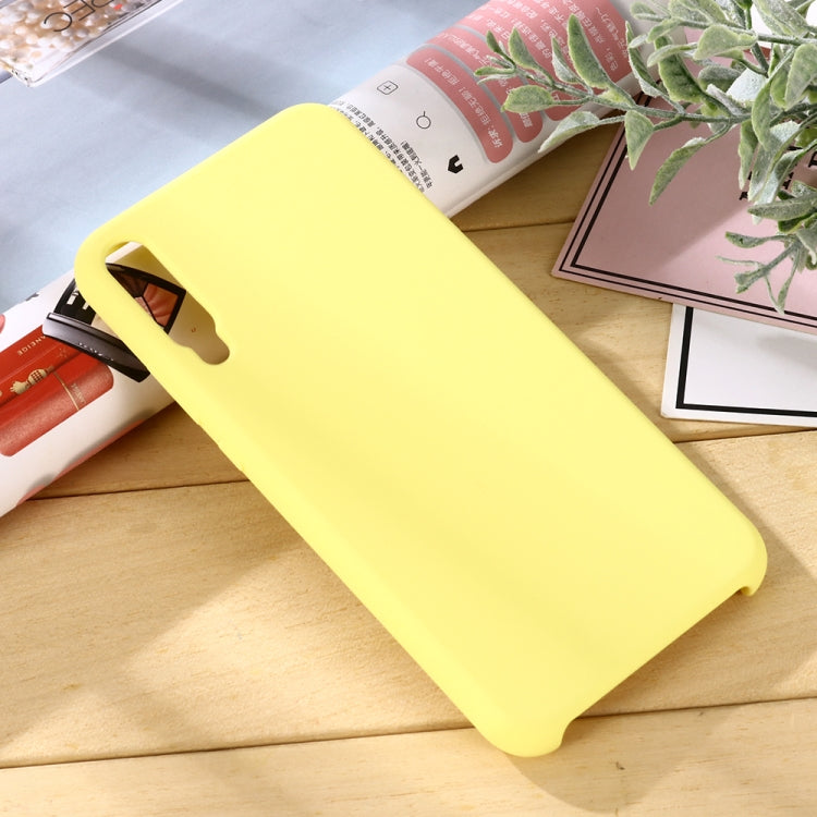 For Huawei Honor Play 3 Solid Color Liquid Silicone Dropproof Full Coverage Protective Case