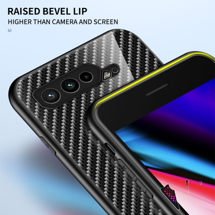 For Asus ROG Phone 5 Gradient Carbon Fiber Texture TPU Border Tempered Glass Case