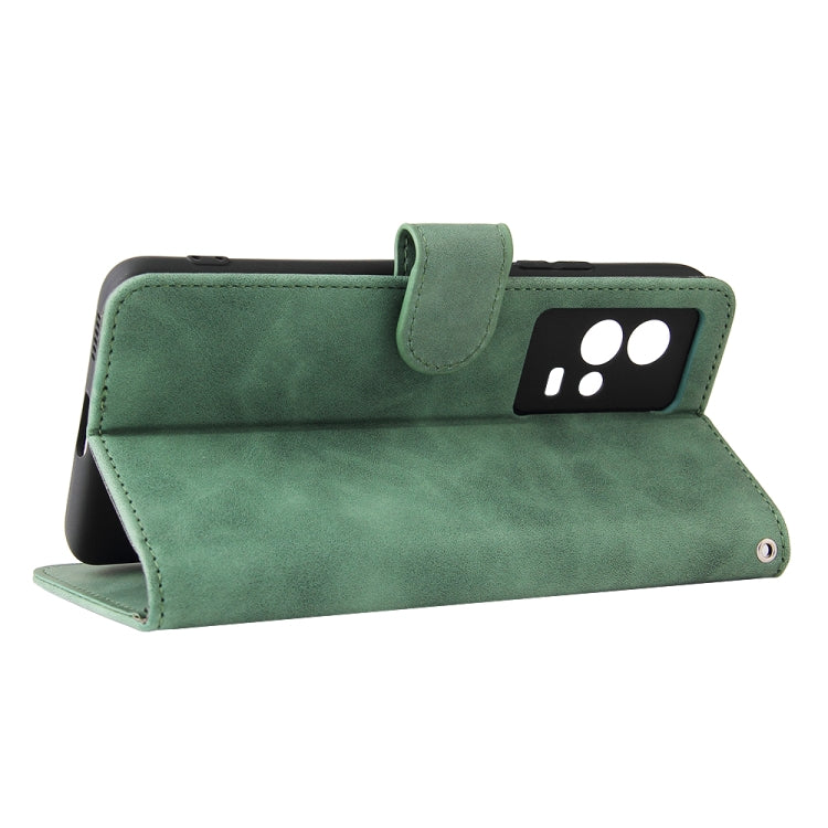 For vivo iQOO 8 Solid Color Skin Feel Magnetic Buckle Horizontal Flip Calf Texture PU Leather Case with Holder & Card Slots & Wallet