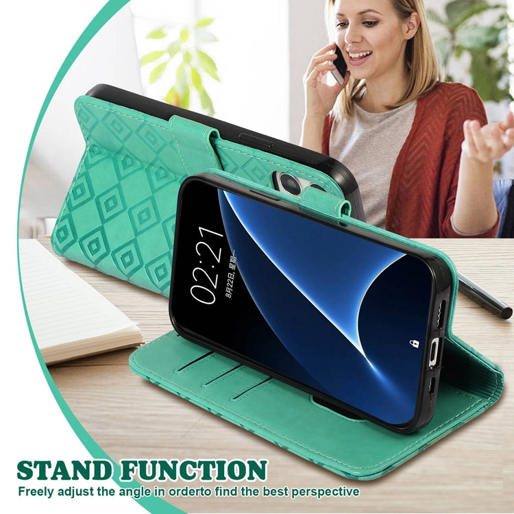 For Samsung Galaxy A30 / A20 Embossed Big Small Concentric Squares Pattern Horizontal Flip Leather Case with Card Slot & Holder & Wallet