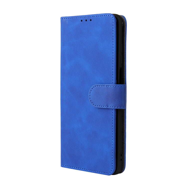 For Motorola Edge (2021) Solid Color Skin Feel Magnetic Buckle Horizontal Flip PU Leather Case with Holder & Card Slots & Wallet