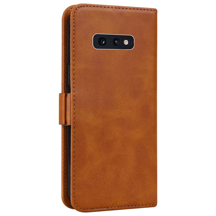 For Samsung Galaxy S10e Embossed Cat Butterflies Pattern Horizontal Flip Leather Case with Card Slot & Holder & Wallet