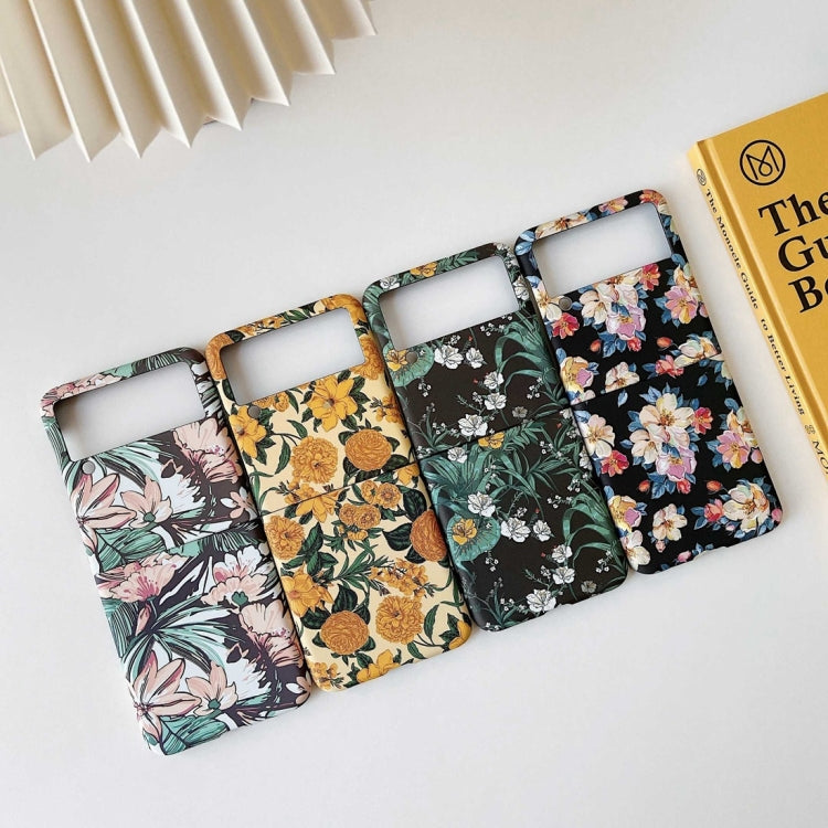 For Samsung Galaxy Z Flip3 5G Small Floral Shockproof PC + Water Paste Protective Case