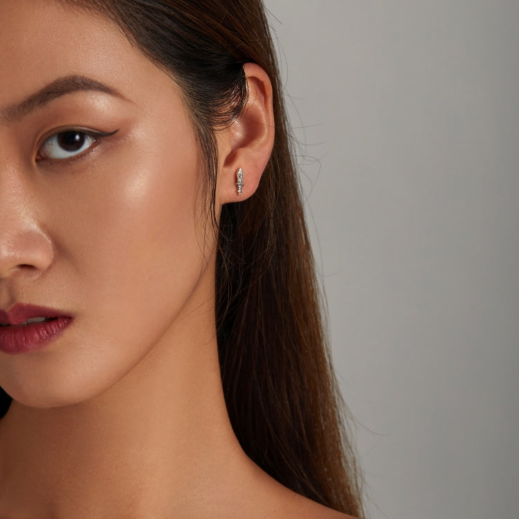 S925 Sterling Silver Creative Dagger Ear Studs Women Earrings