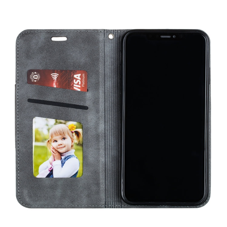 For iPhone XS Max Splicing Color Magnetic Hem Horizontal Flip Leather Case with Holder & Card Slots