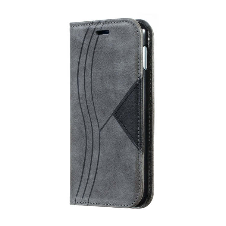 For Galaxy S10e Splicing Color Magnetic Hem Horizontal Flip Leather Case with Holder & Card Slots
