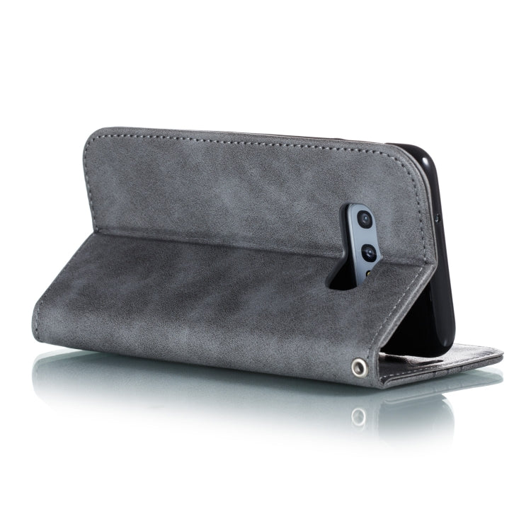 For Galaxy S10e Splicing Color Magnetic Hem Horizontal Flip Leather Case with Holder & Card Slots