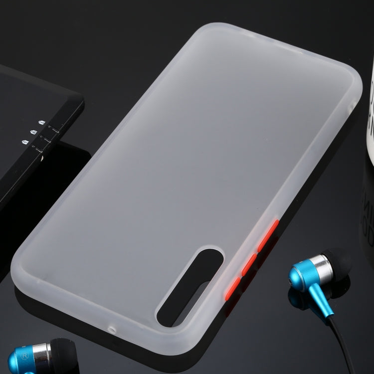 For Huawei Honor Play 3 Skin Hand Feeling Series Anti-fall Frosted PC+ TPU Case