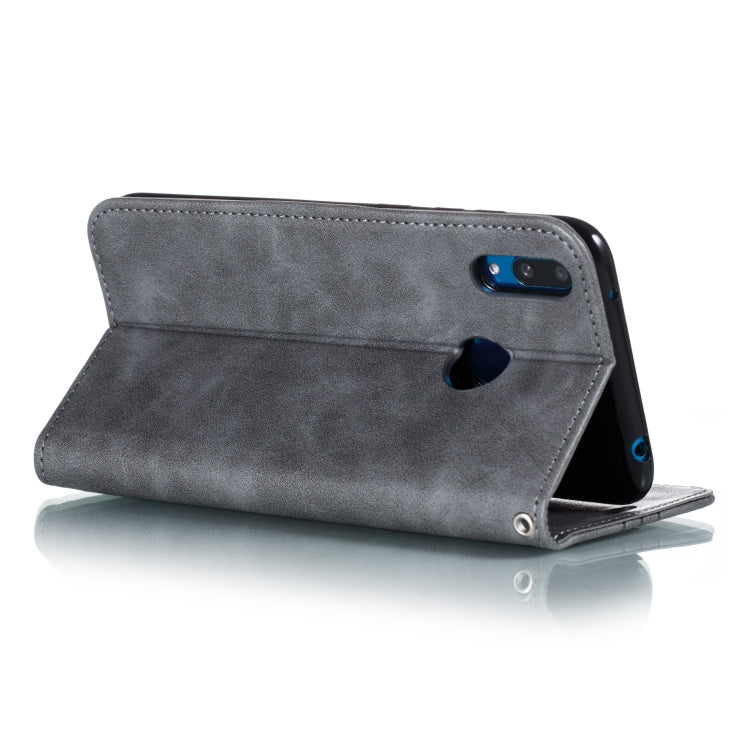 For Huawei Y7 2019 / Enjoy 9 / Y7 Prime 2019 / Y7 Pro 2019 Splicing Color Magnetic Hem Horizontal Flip Leather Case with Holder & Card Slots