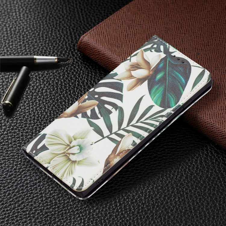 For Samsung Galaxy S22 Ultra 5G Colored Drawing Pattern Invisible Magnetic Horizontal Flip Phone Leather Case with Holder & Card Slots & Wallet