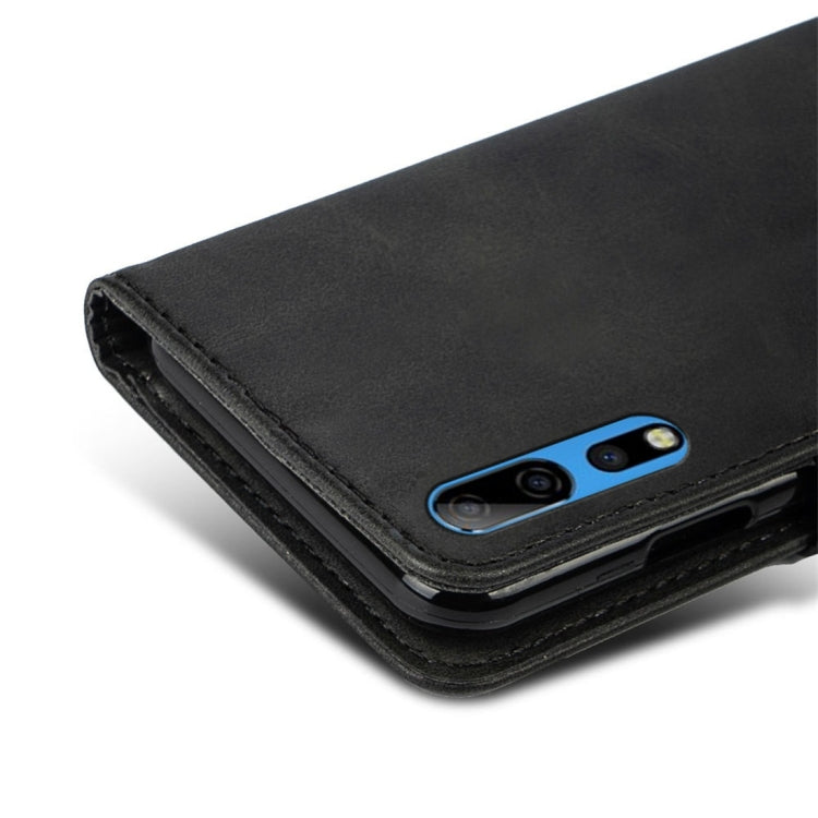 For ZTE Axon 10 Pro 5G Calfskin Texture Horizontal Flip Leather Case with Holder & Card Slots