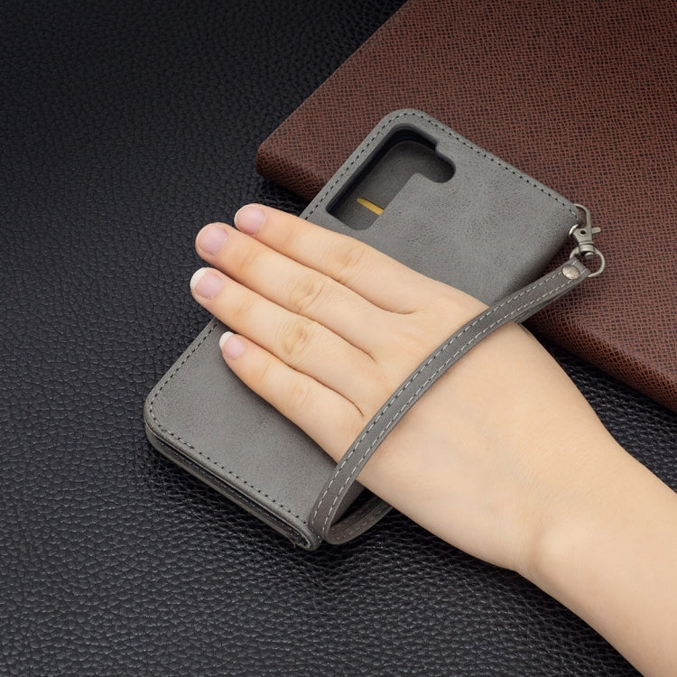 For Samsung Galaxy S22 5G Retro Lambskin Texture Pure Color Horizontal Flip Leather Phone Case with Holder & Card Slots & Wallet & Lanyard